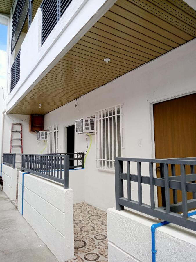 __Aplaridel Inn Suites__ Angeles Esterno foto